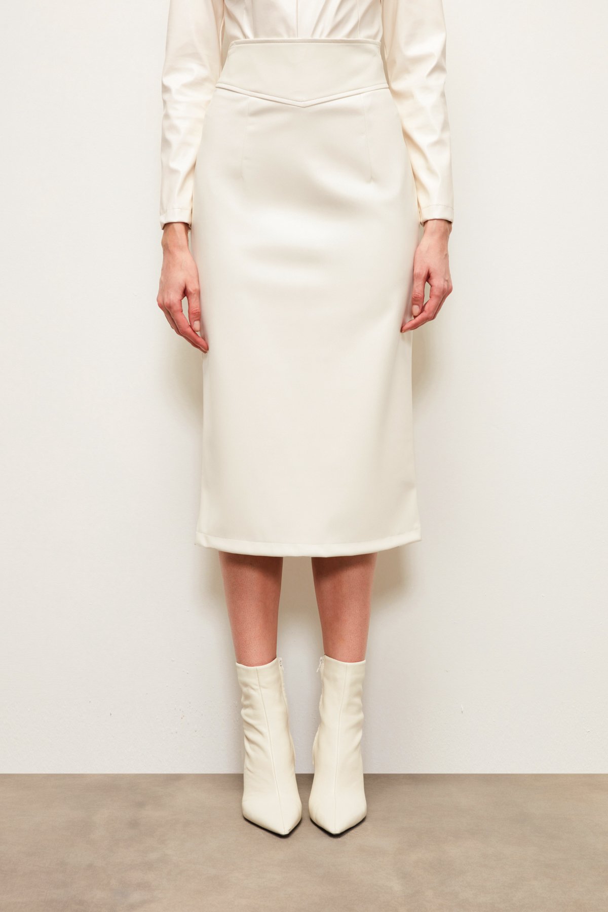 Leather Pencil Skirt - ECRU