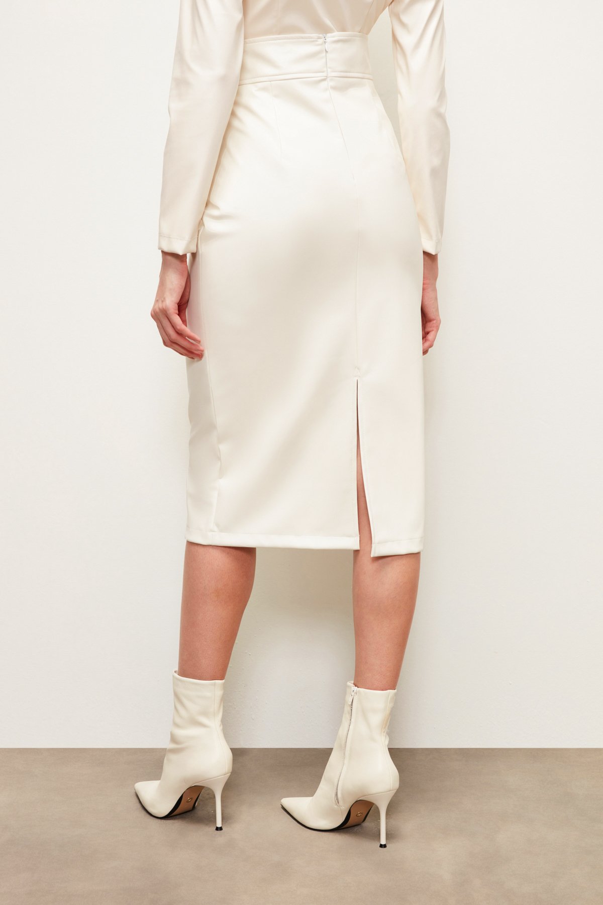 Leather Pencil Skirt - ECRU