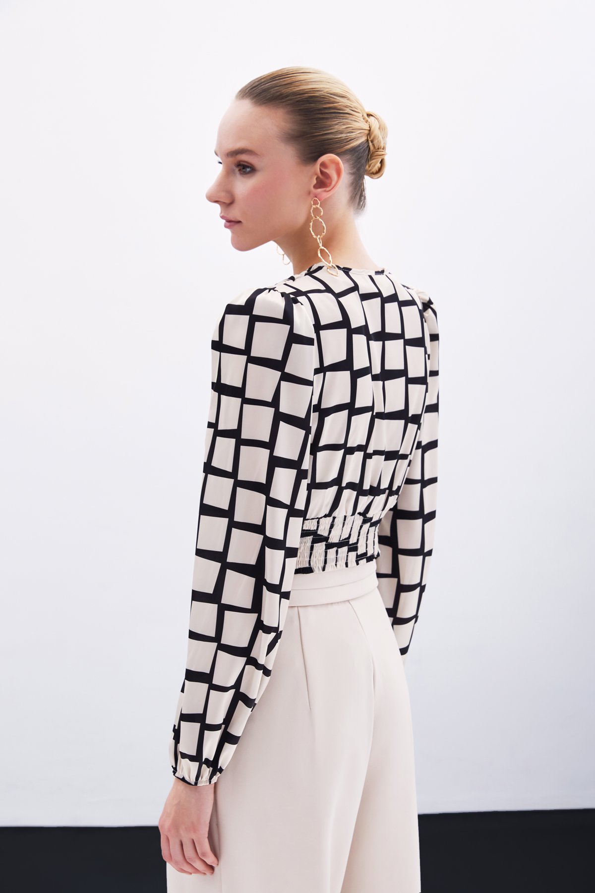 Desenli Crop Bluz - Bej