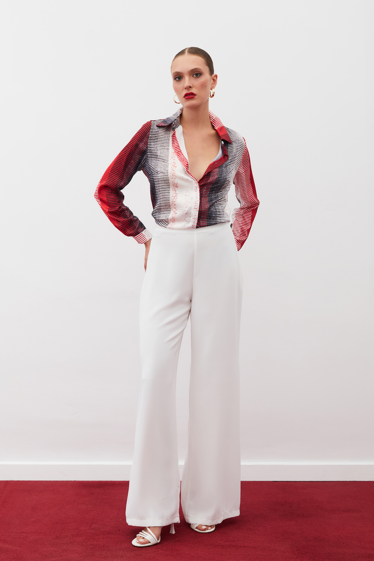 Desenli Düz Gömlek - KIRMIZI