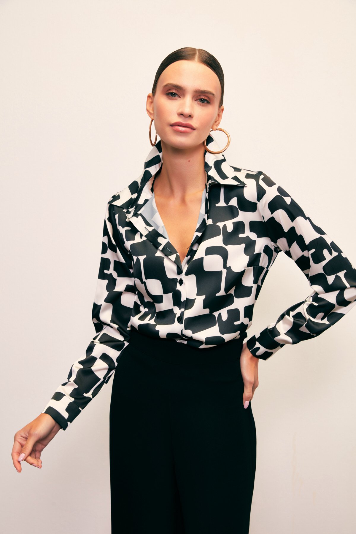 Desenli Düz Gömlek - SİYAH