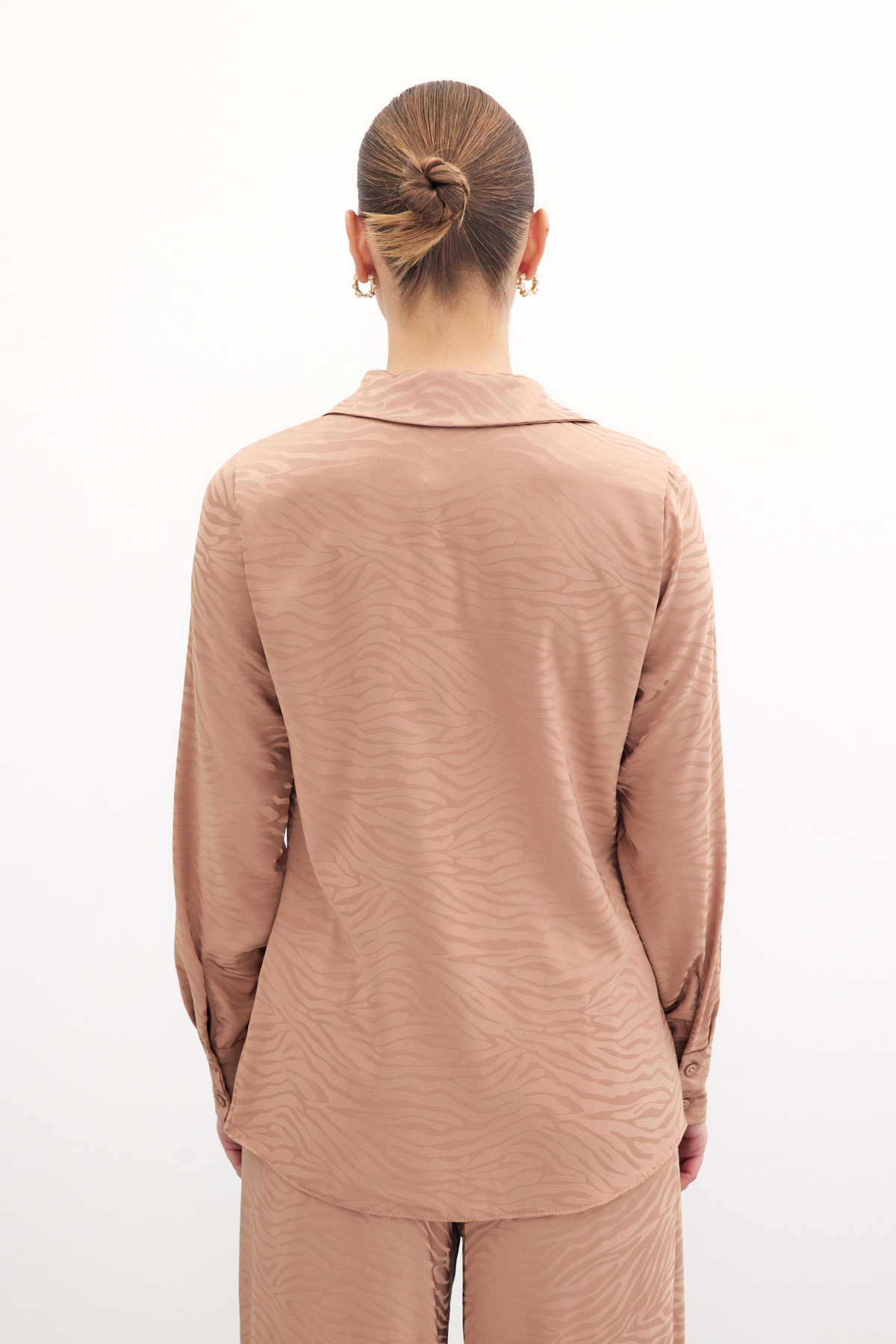 Desenli Düz Klasik Gömlek - Camel