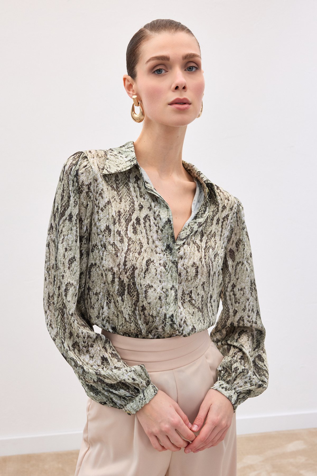 Desenli Gömlek - Haki