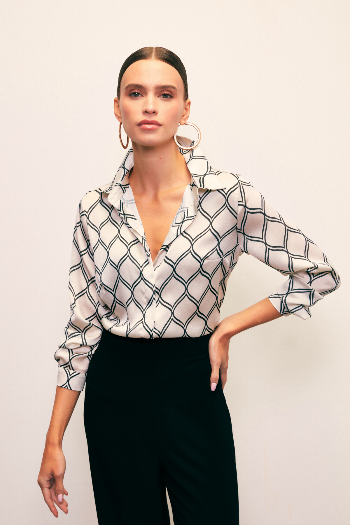 Desenli Klasik Gömlek - BEJ-SİYAH