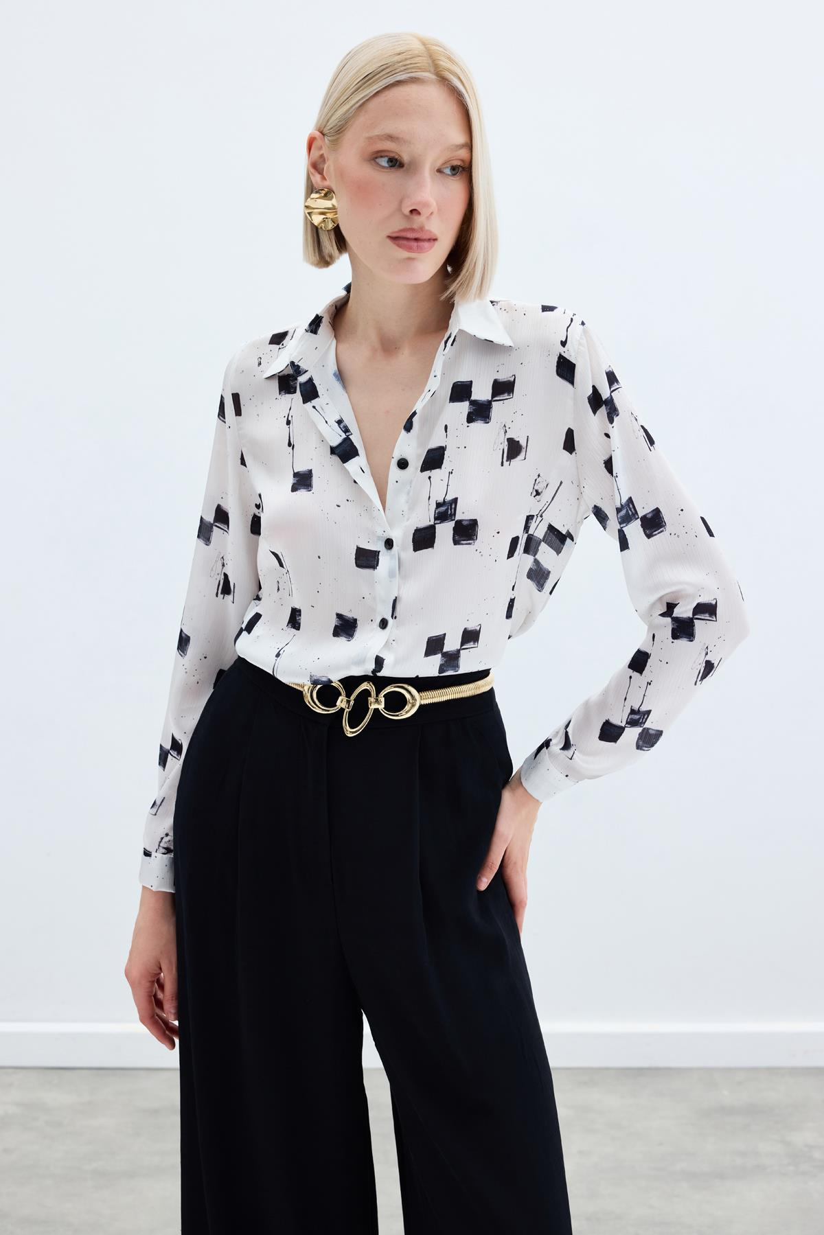 Desenli Klasik Gömlek - Siyah