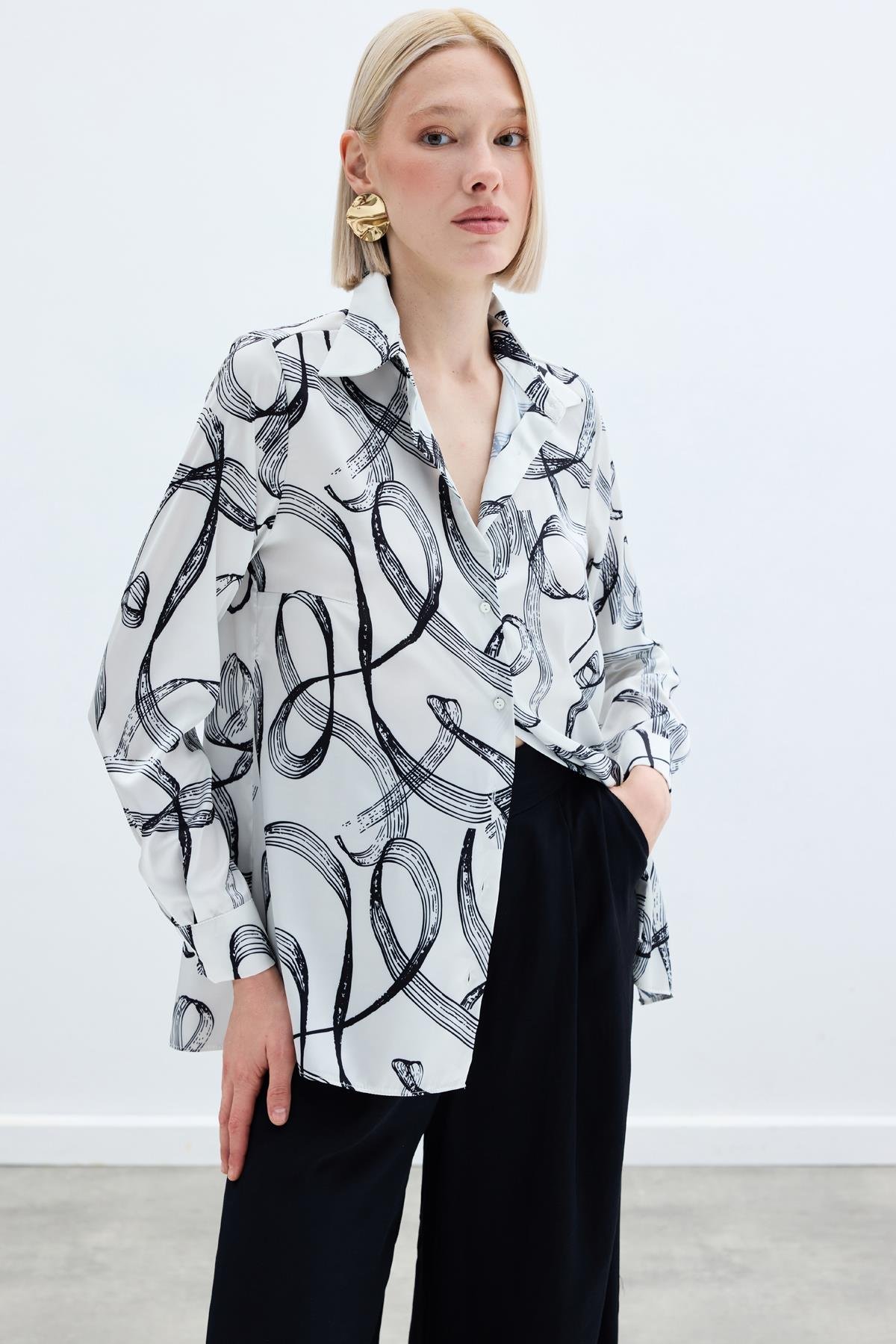 Desenli Klasik Gömlek - Siyah