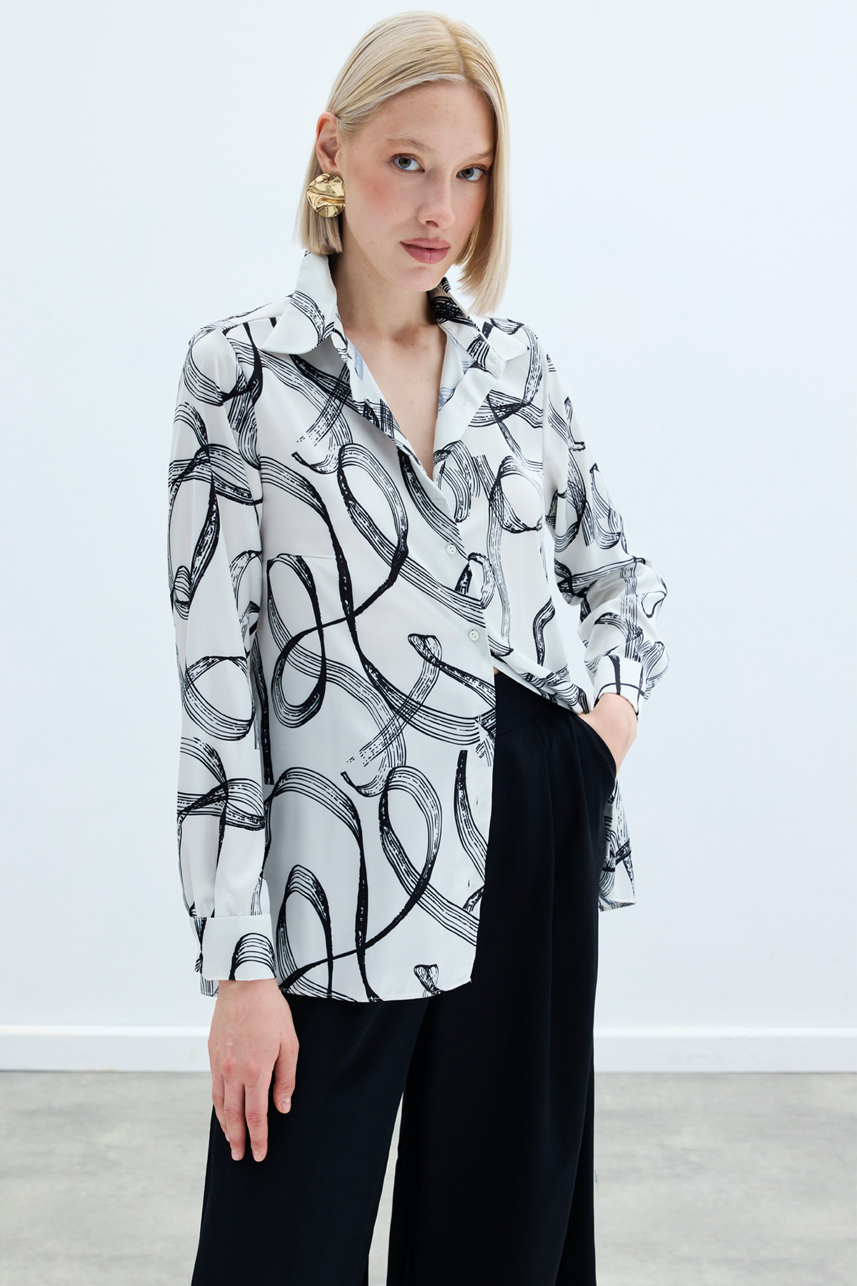 Desenli Klasik Gömlek - Siyah