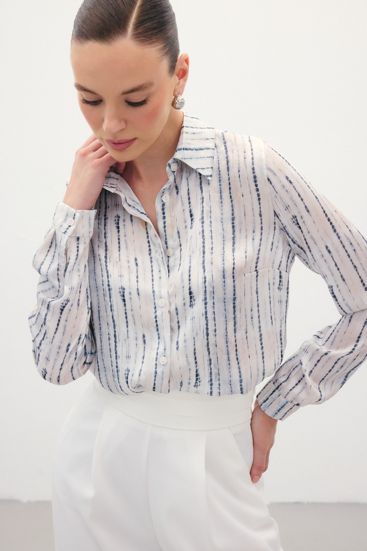 Desenli Klasik Gömlek - Siyah