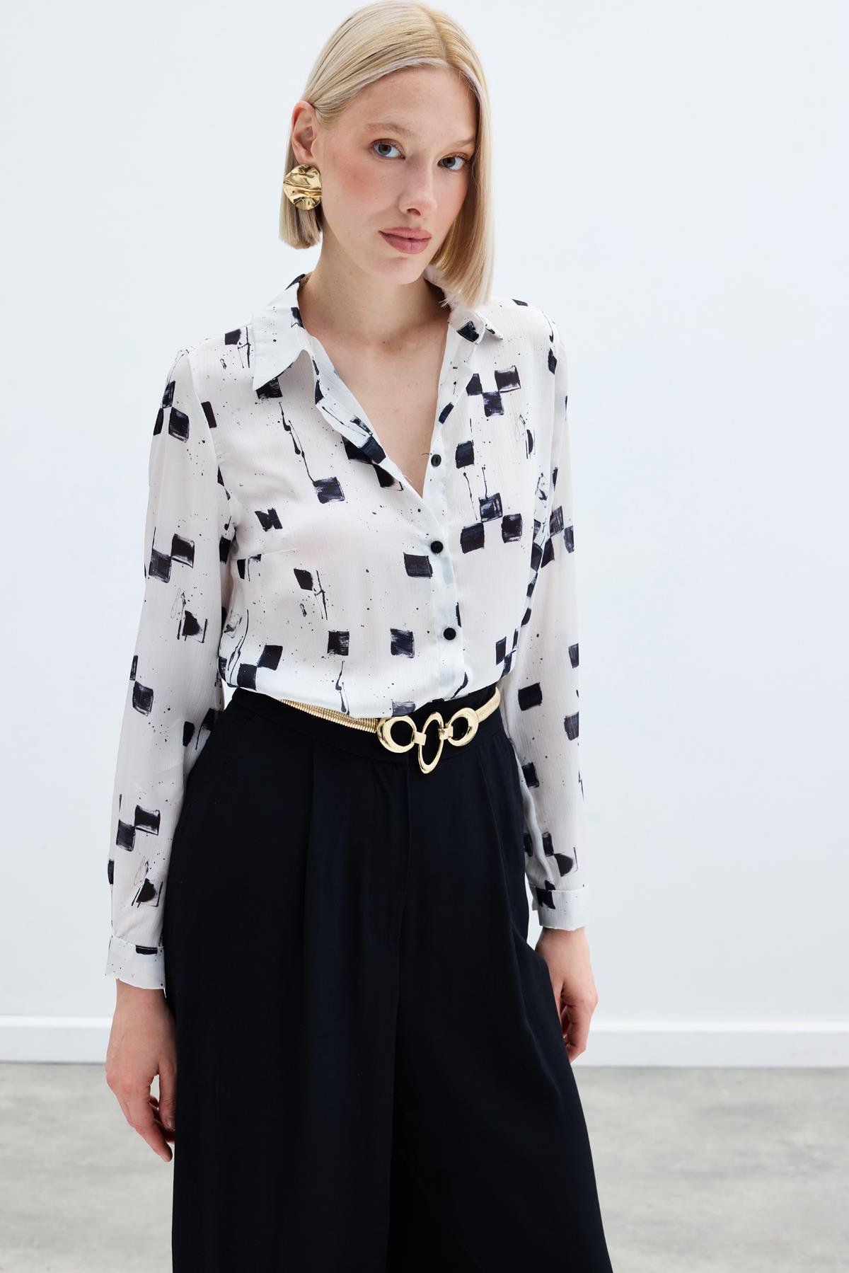 Desenli Klasik Gömlek - Siyah