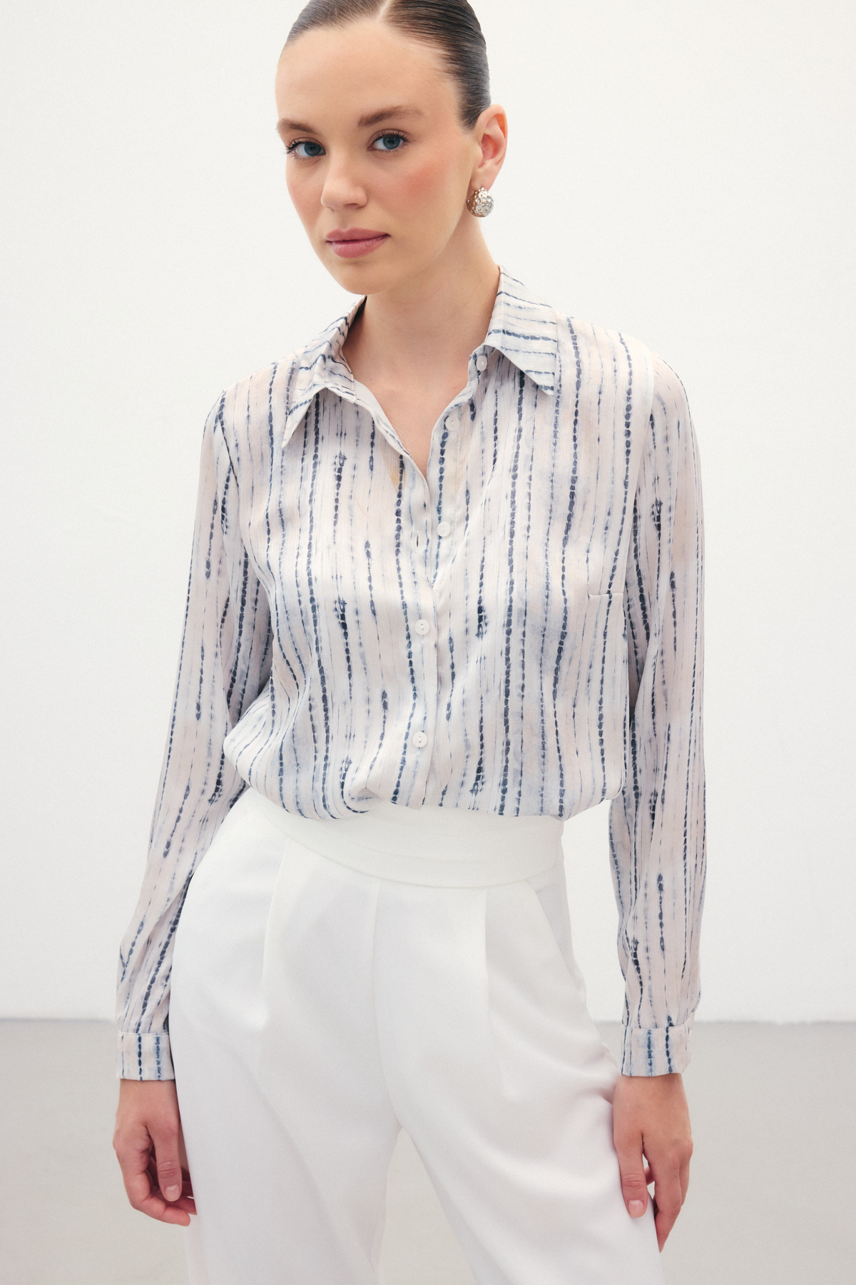 Desenli Klasik Gömlek - Siyah