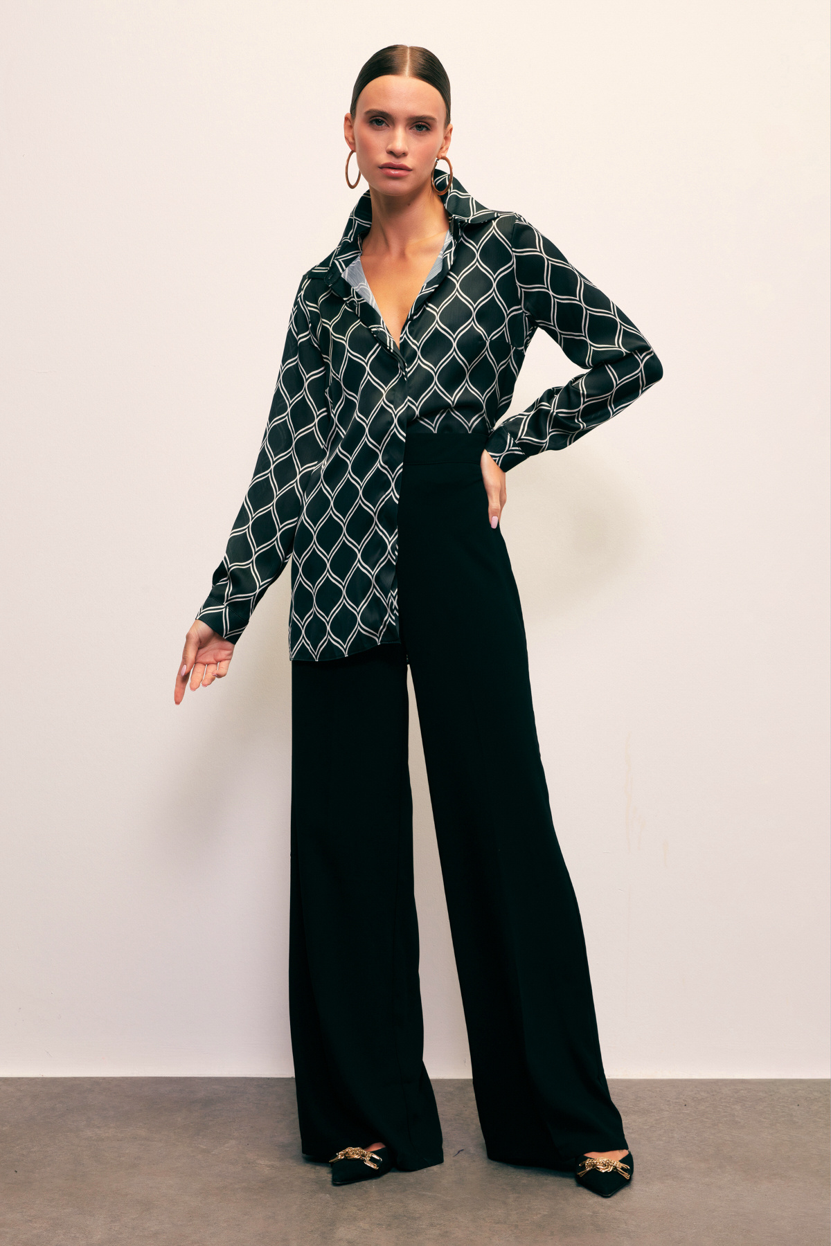 Desenli Klasik Gömlek - SİYAH-BEJ