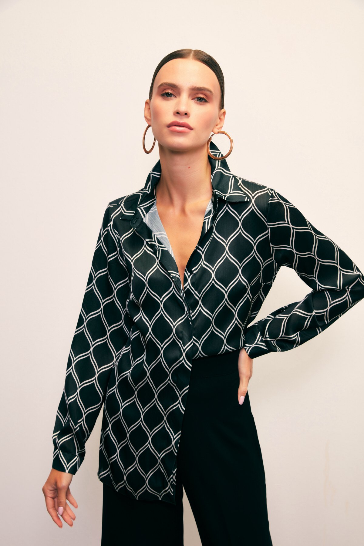 Desenli Klasik Gömlek - SİYAH-BEJ