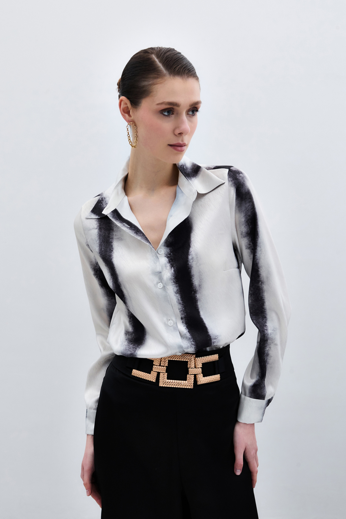 Desenli Klasik Gömlek - Siyah