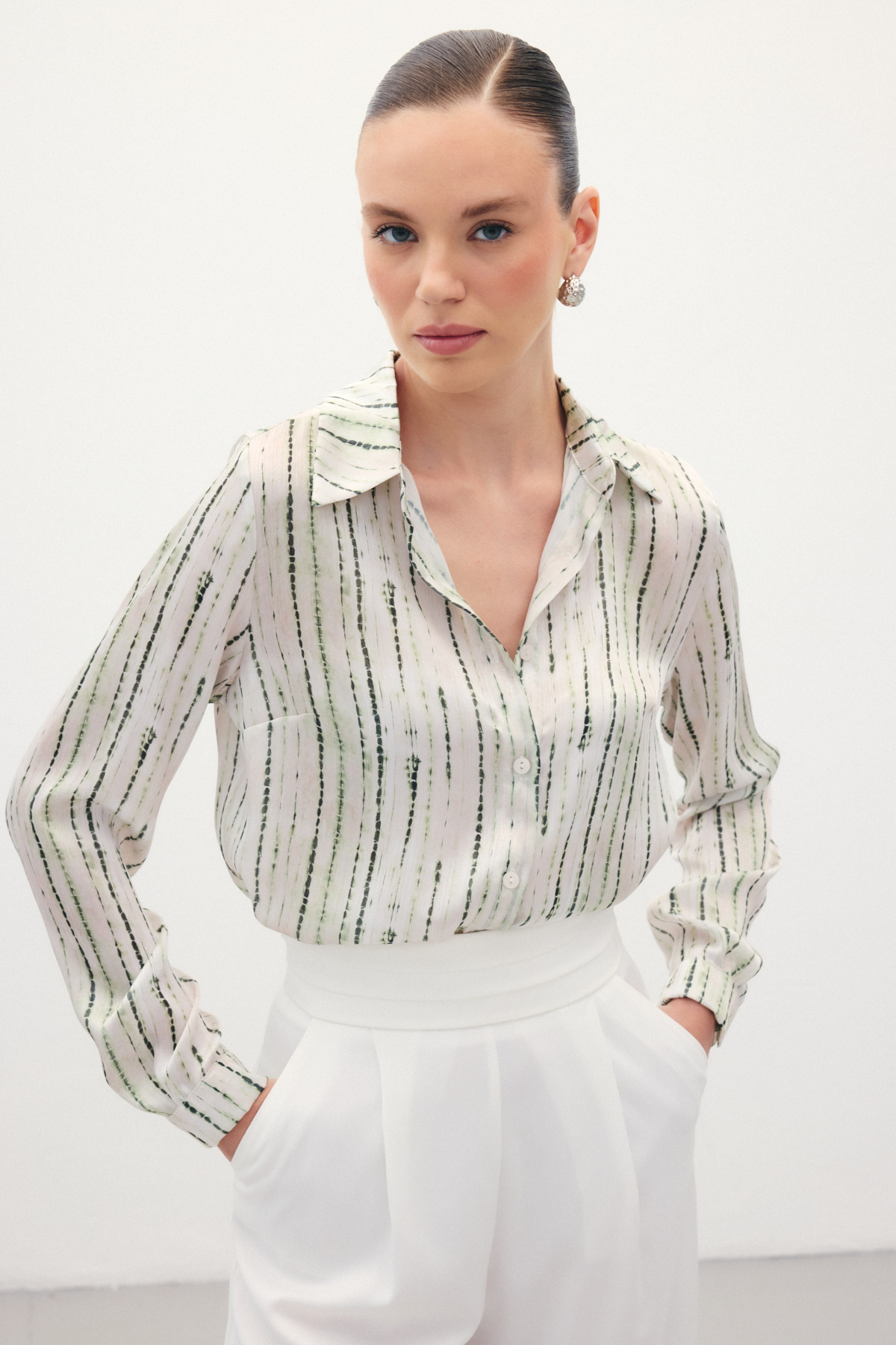 Desenli Klasik Gömlek - Yeşil