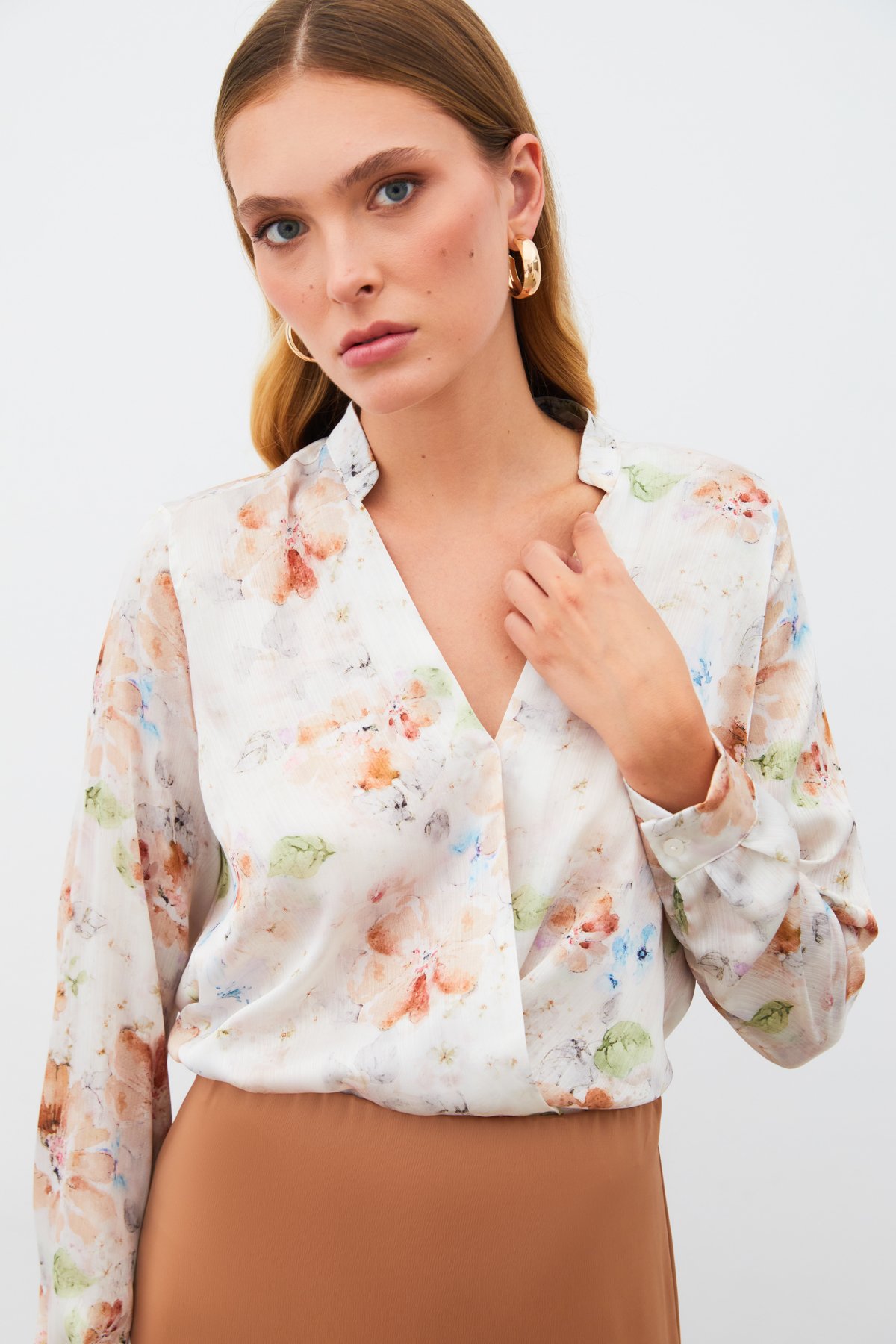 Desenli Kruvaze Bluz - VİZON