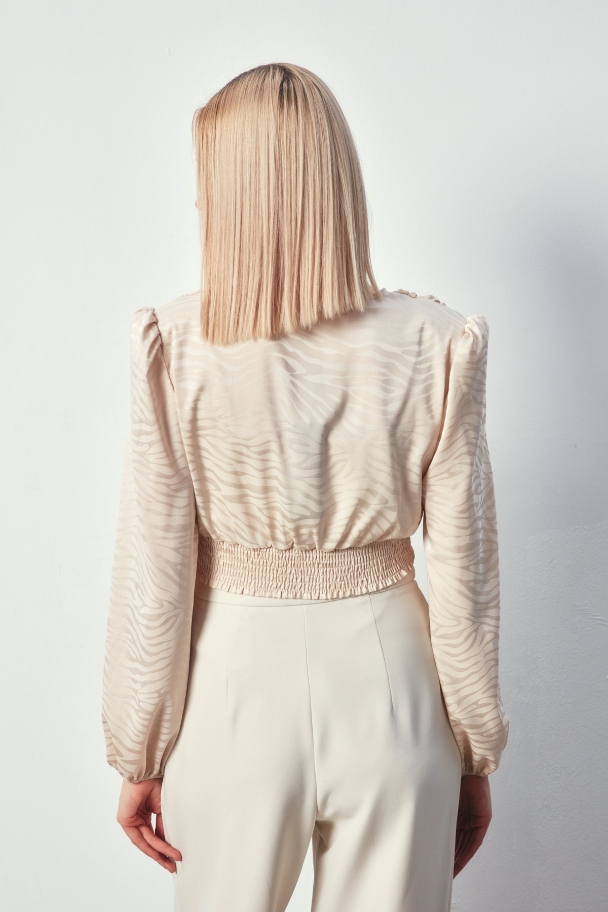 Desenli Kruvaze Saten Bluz - BEJ