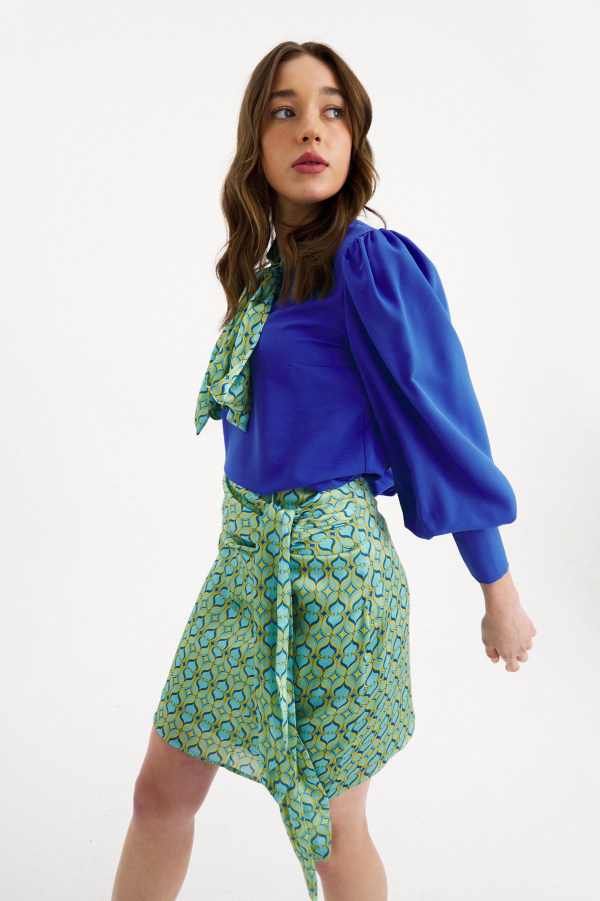 Desenli kuşak detaylı mini etek - MİNT