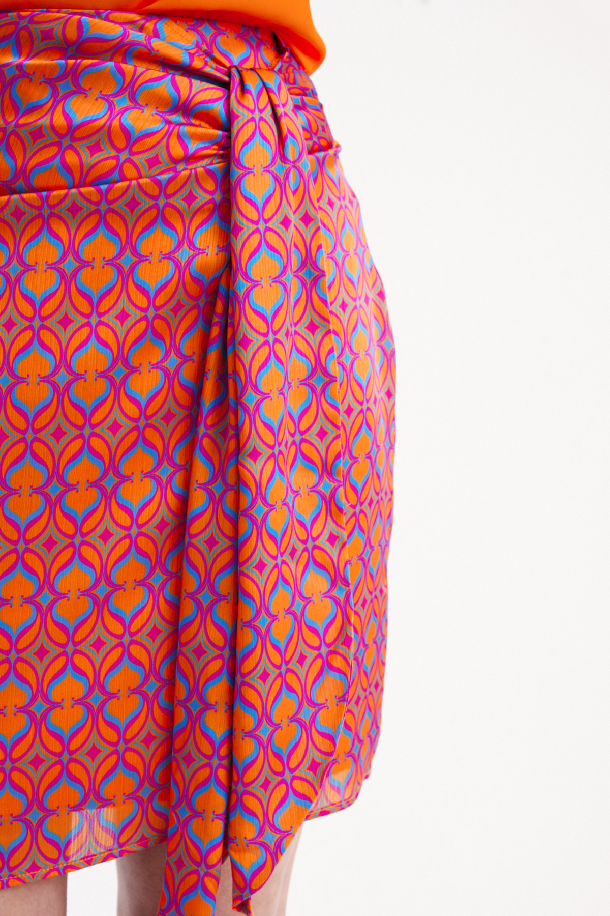 Desenli kuşak detaylı mini etek - ORANJ