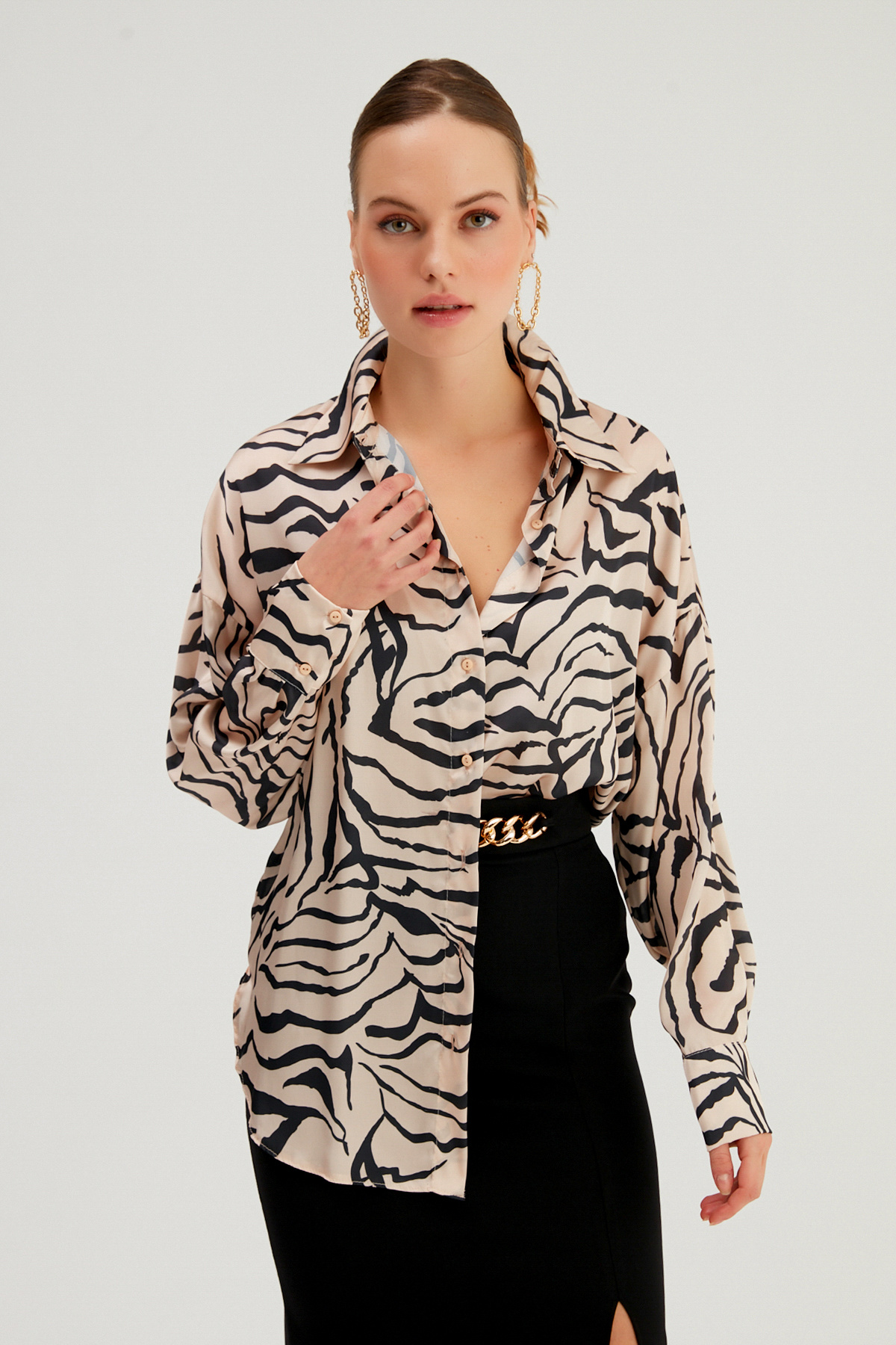Patterned Loose Shirt - BEIGE