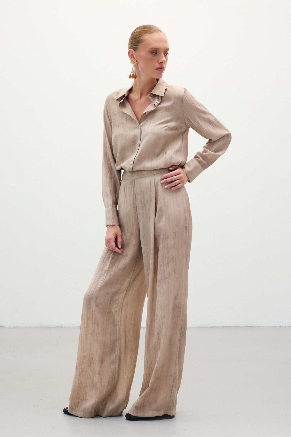 Desenli Salaş Pantolon - Bej