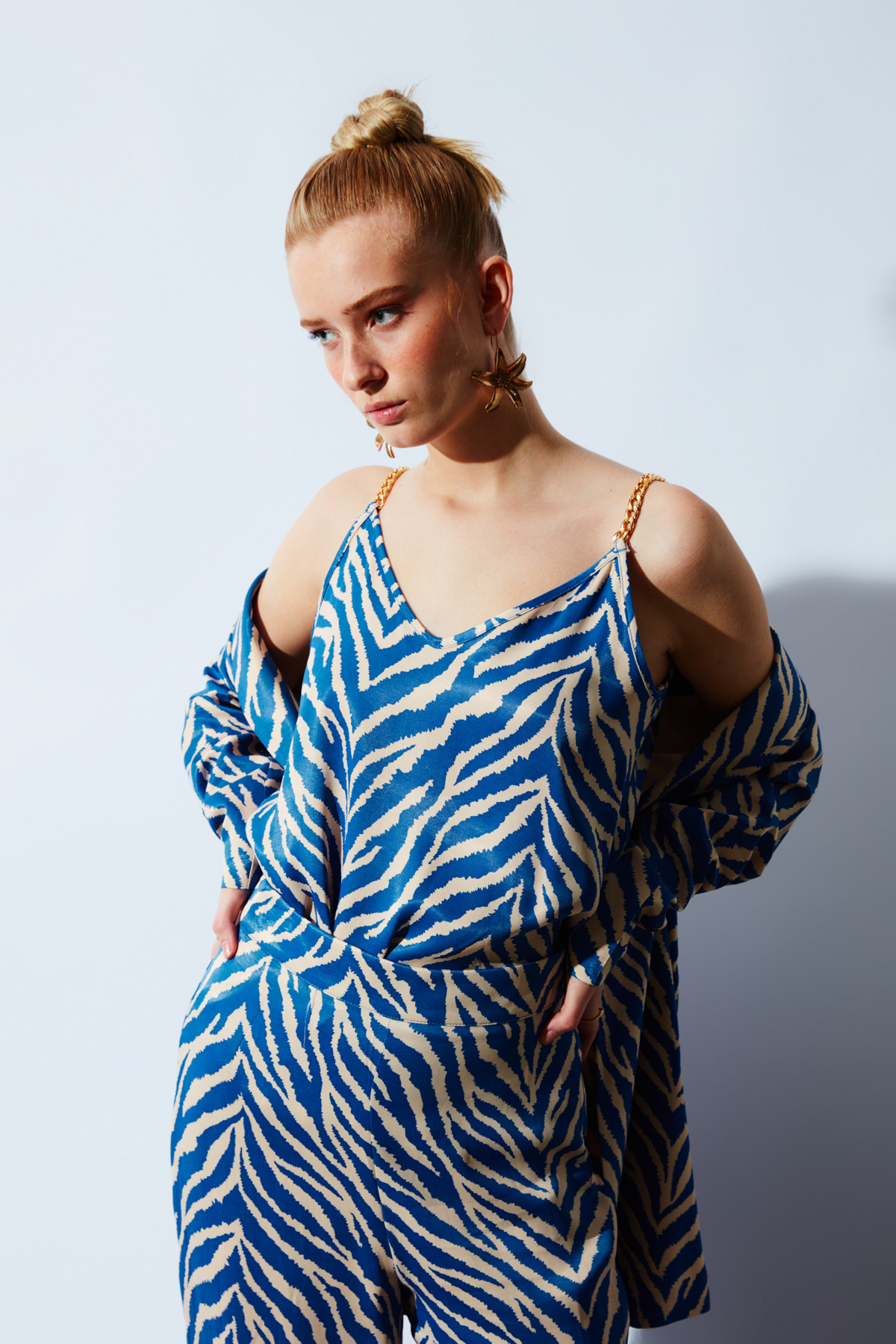 Desenli Saten Bluz - MAVİ