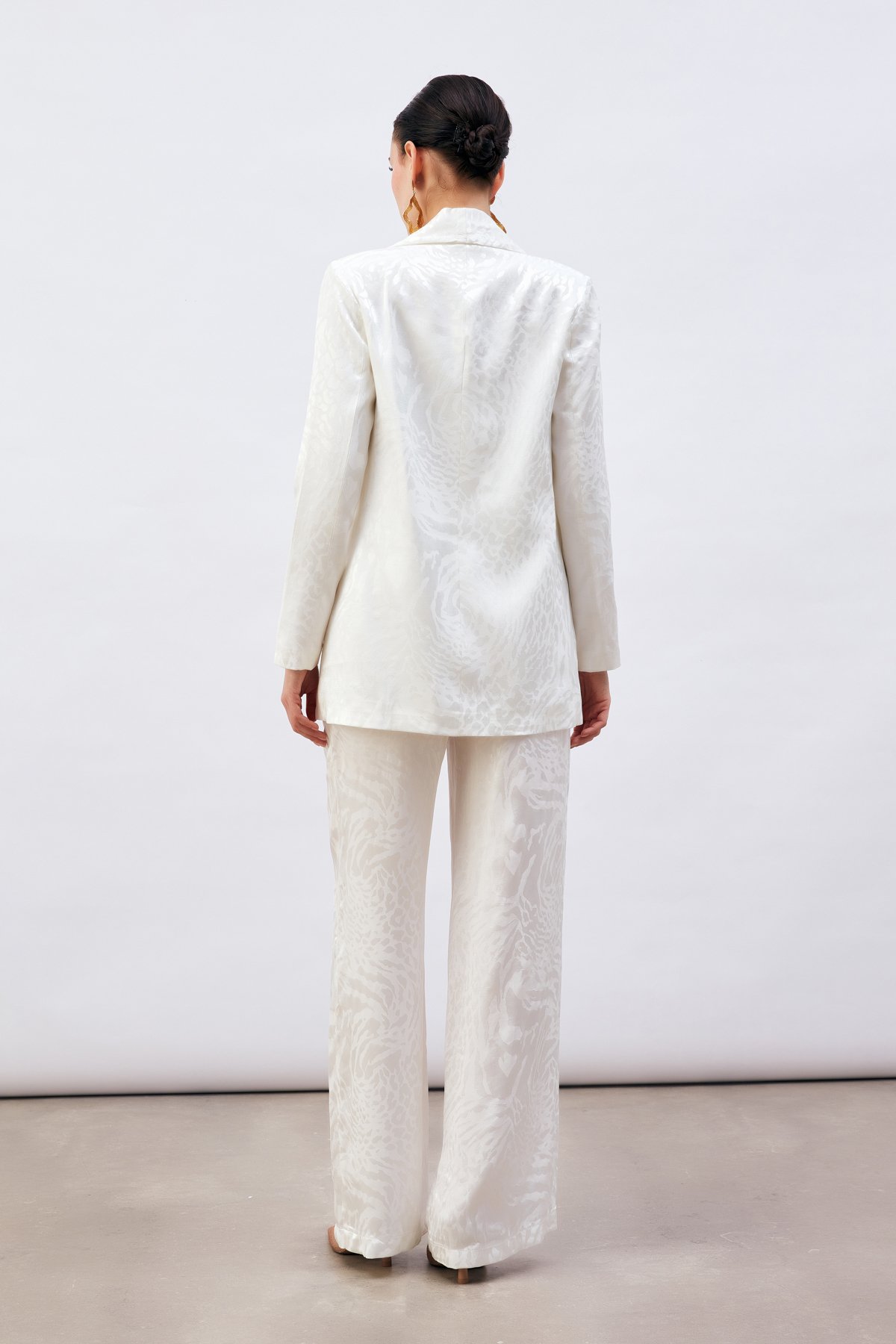 Desenli Saten Ceket - EKRU