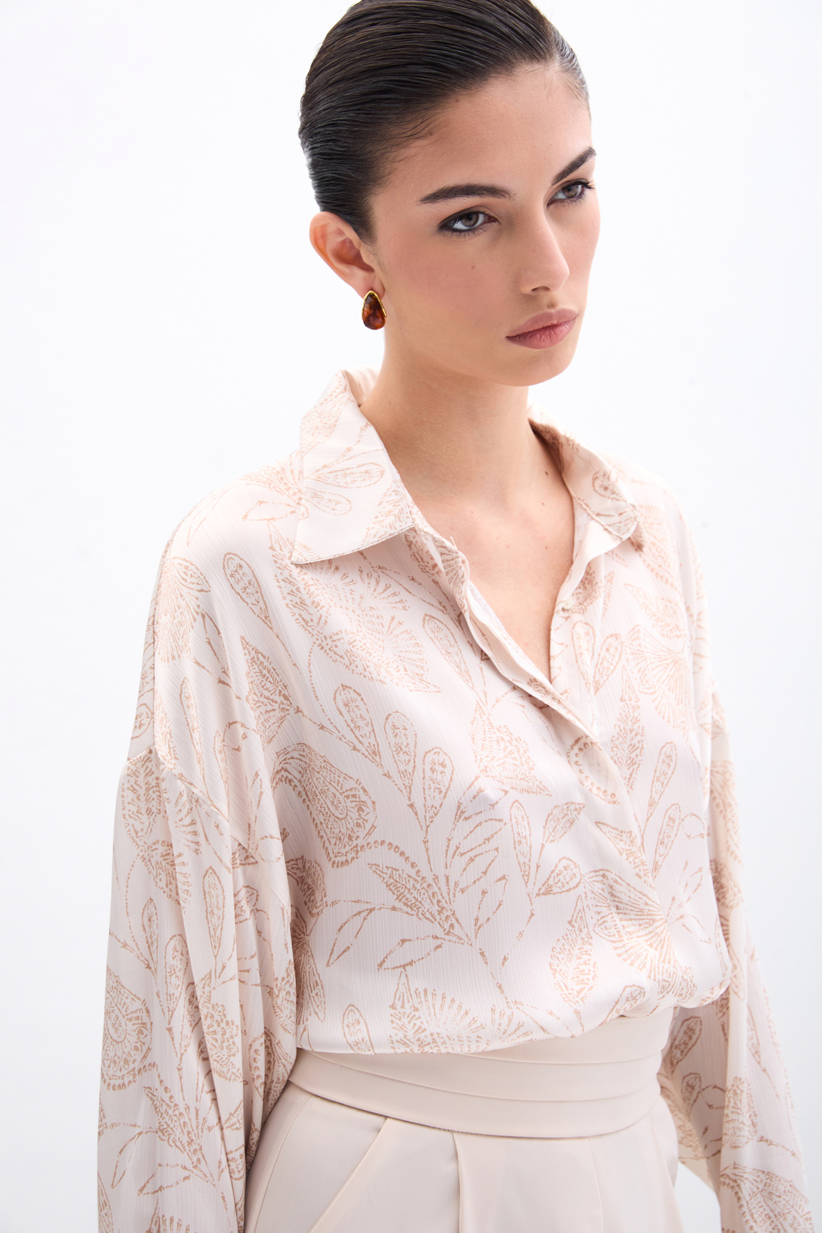 Desenli Saten Gömlek - Bej