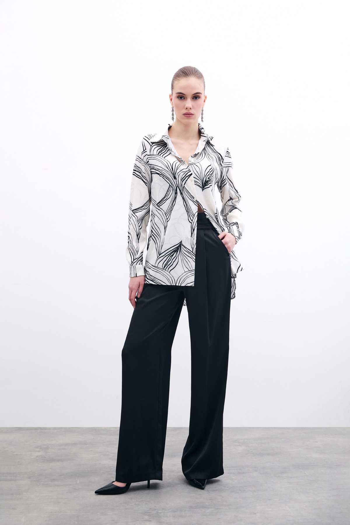 Desenli Saten Gömlek - Siyah