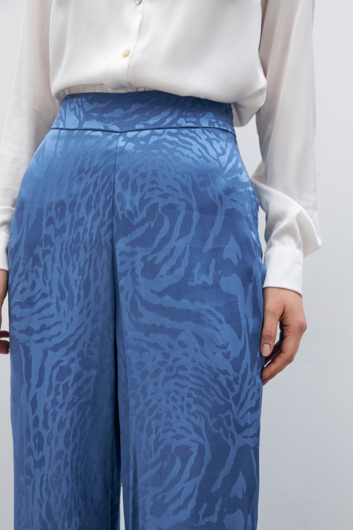 Desenli Saten Pantolon - İNDİGO