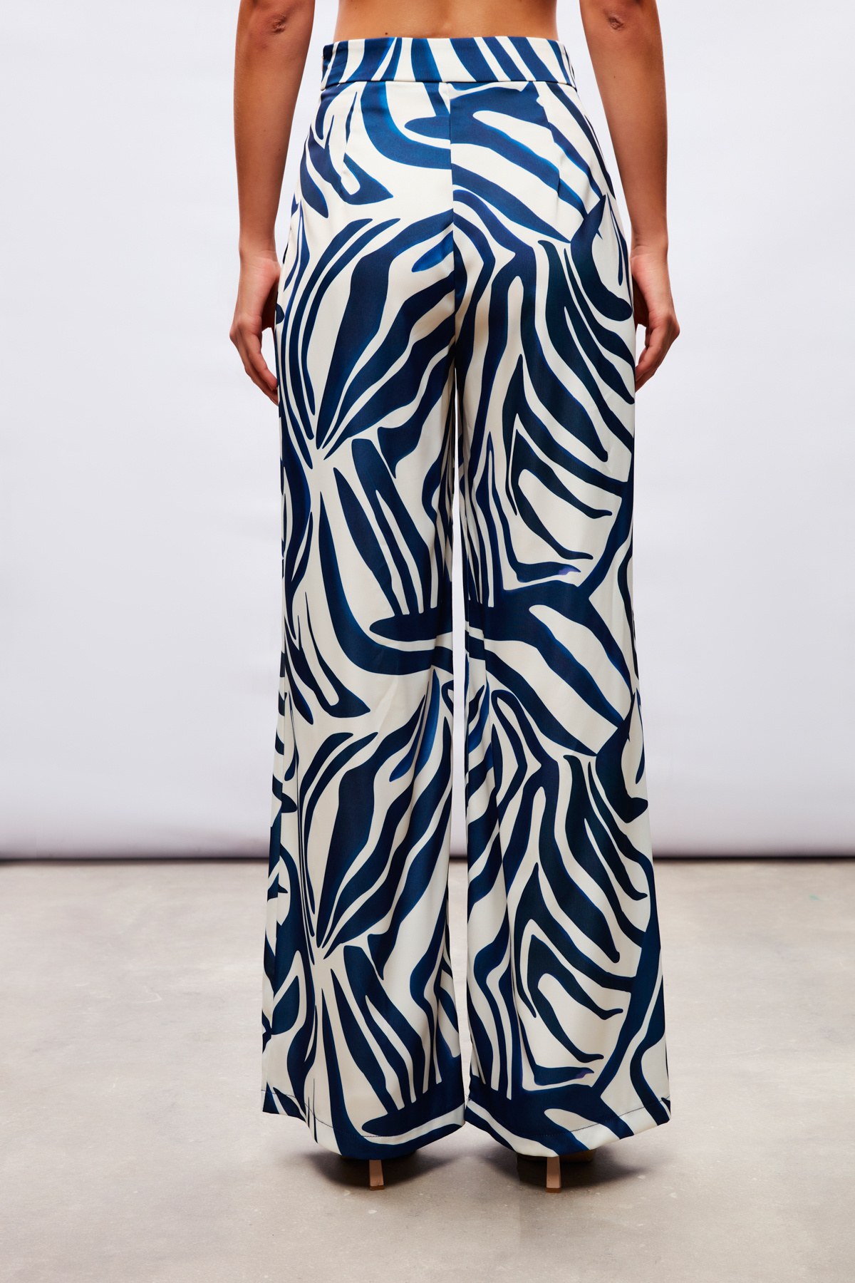 Desenli Saten Pantolon - MAVİ