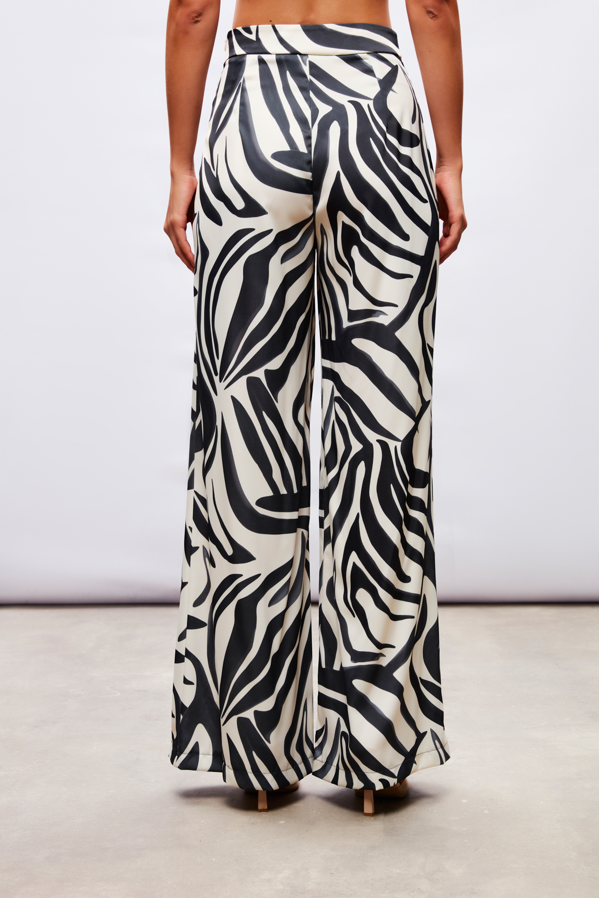 Desenli Saten Pantolon - SİYAH