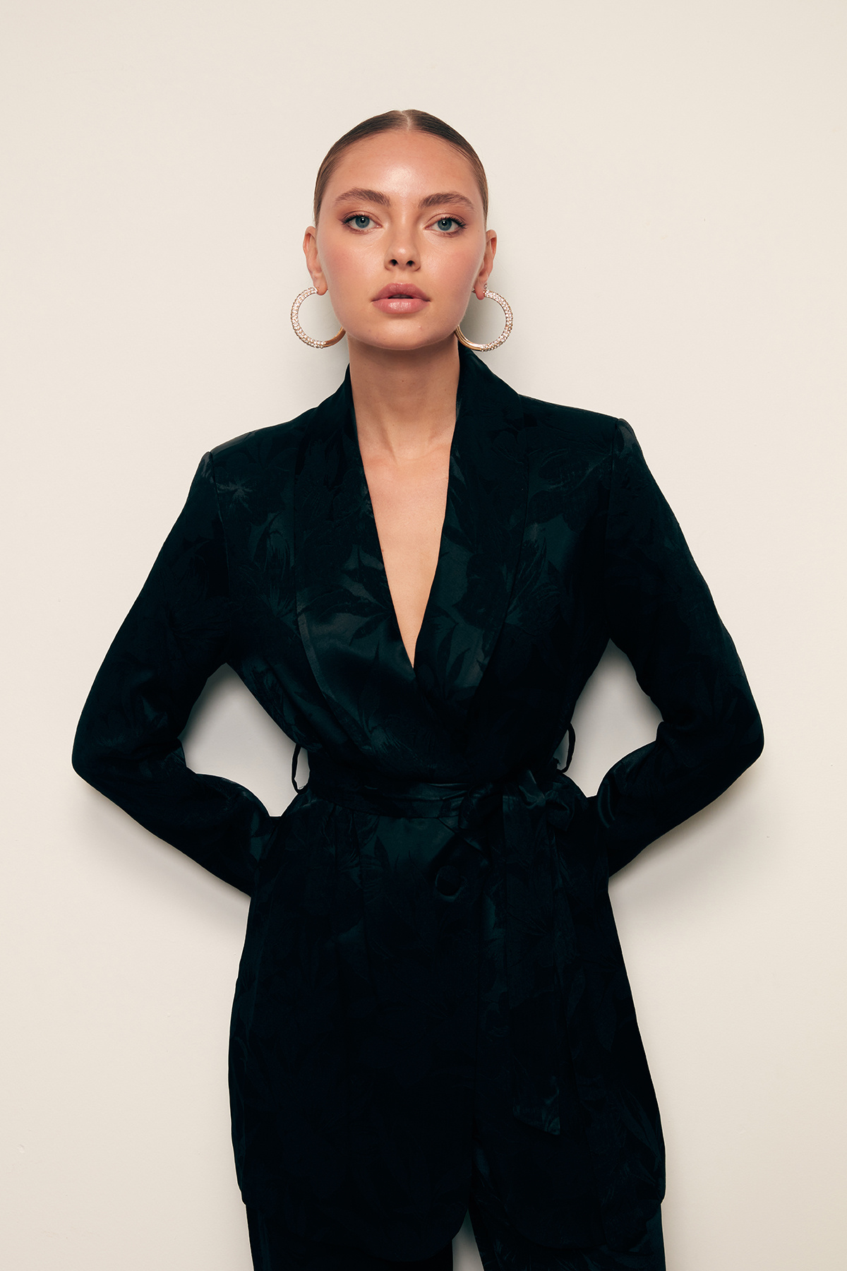 Desenli Uzun Ceket - SİYAH