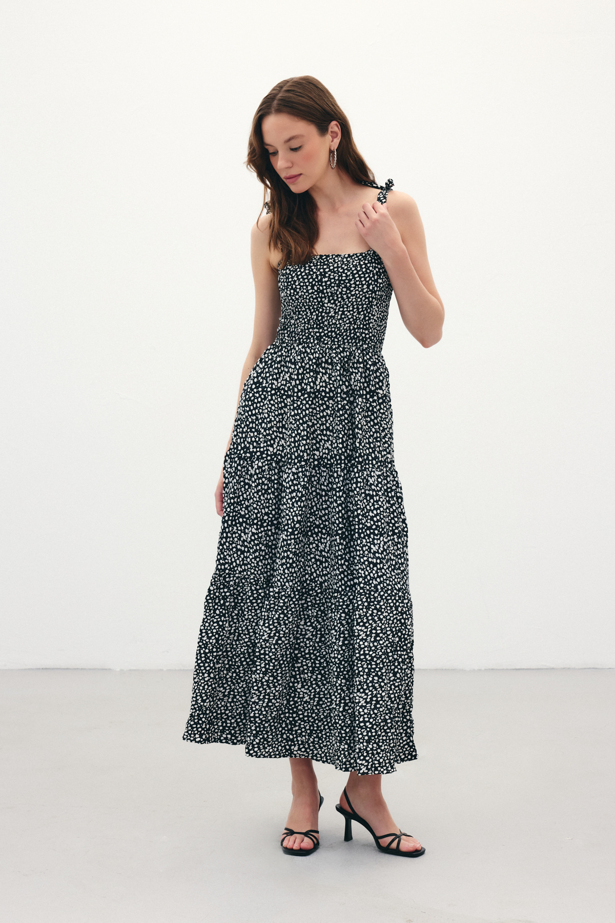 Desenli Uzun Elbise - Siyah