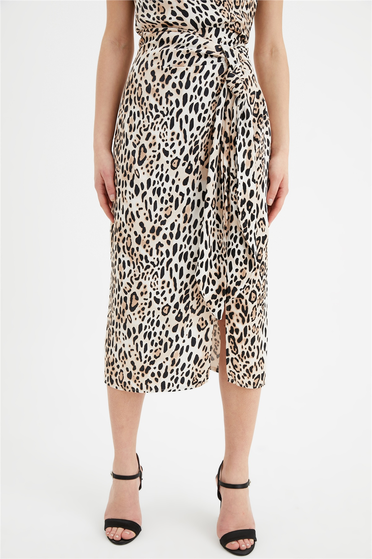Detaylı leopar desenli saten etek - LEOPAR