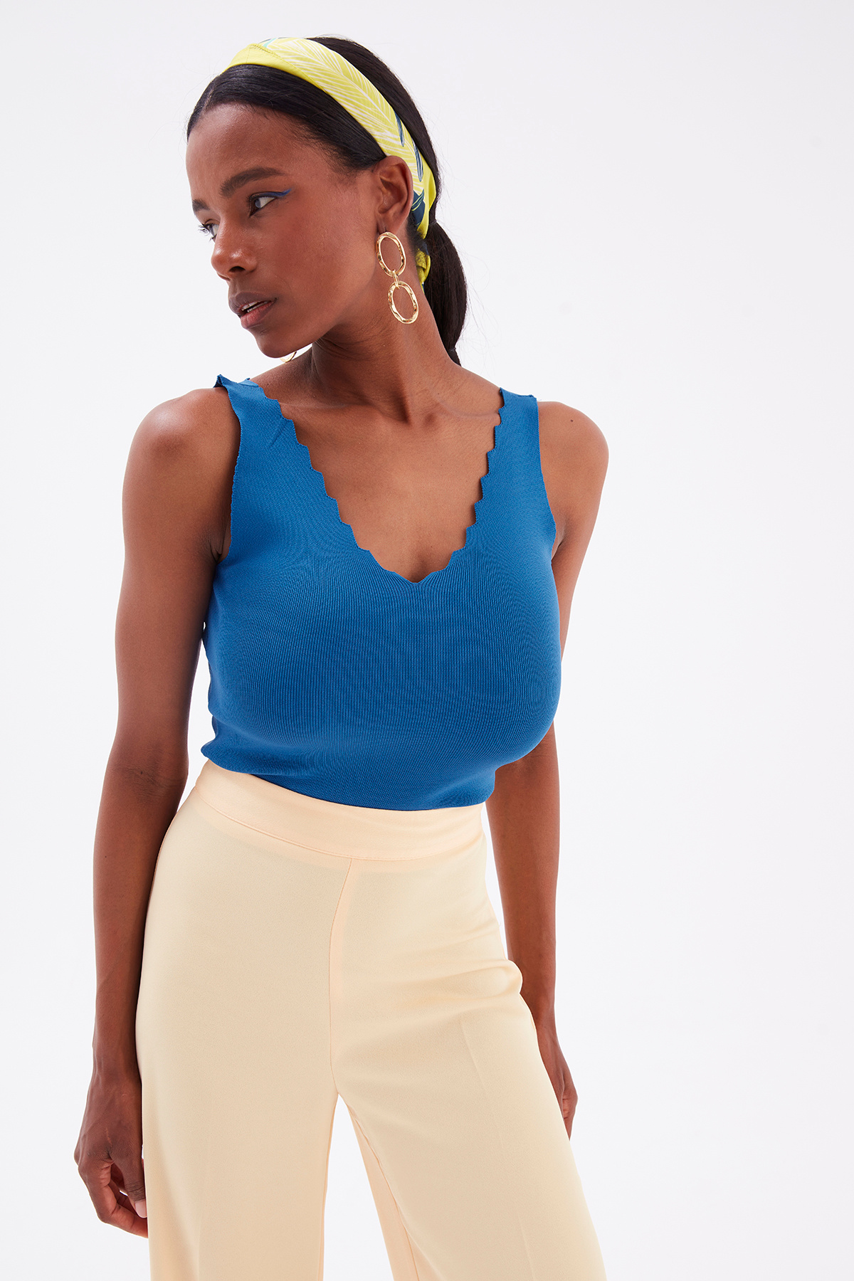 Detailed V Neck Knitwear Blouse - BLUES