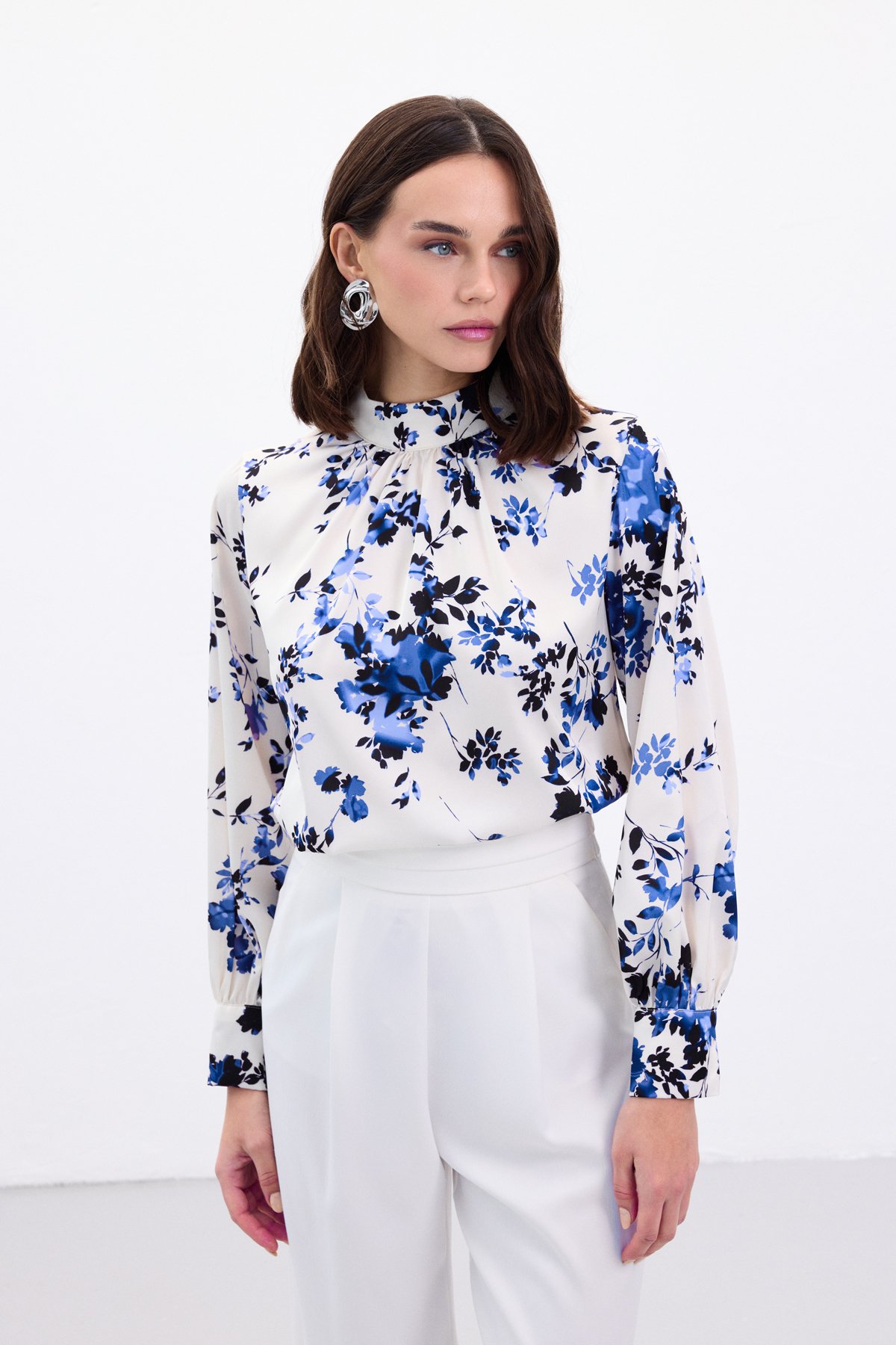 Dik Yaka Bluz - Mavi