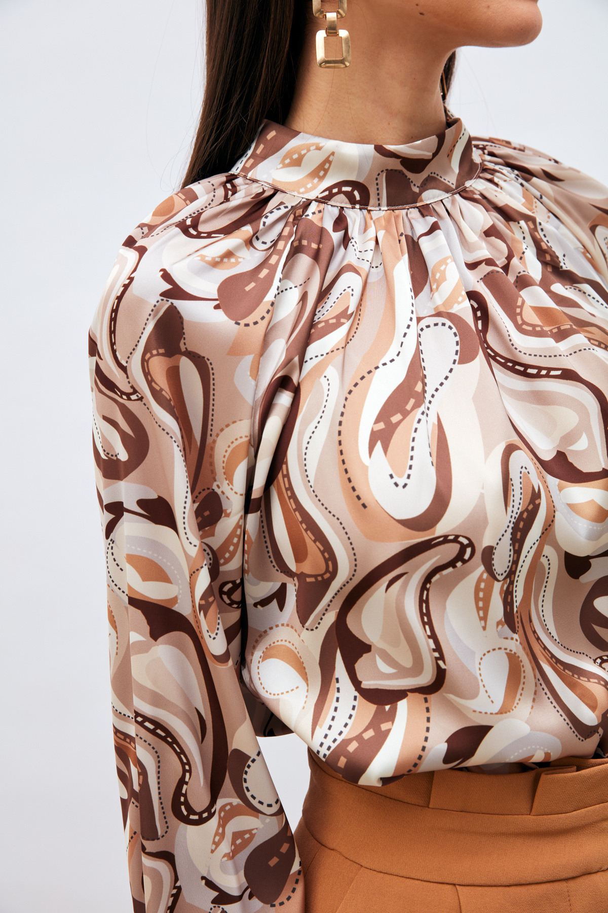 Dik Yaka Desenli Bluz - KAHVE