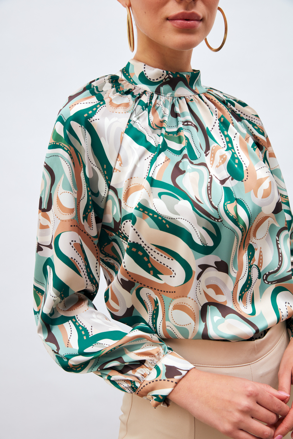 Dik Yaka Desenli Bluz - MİNT