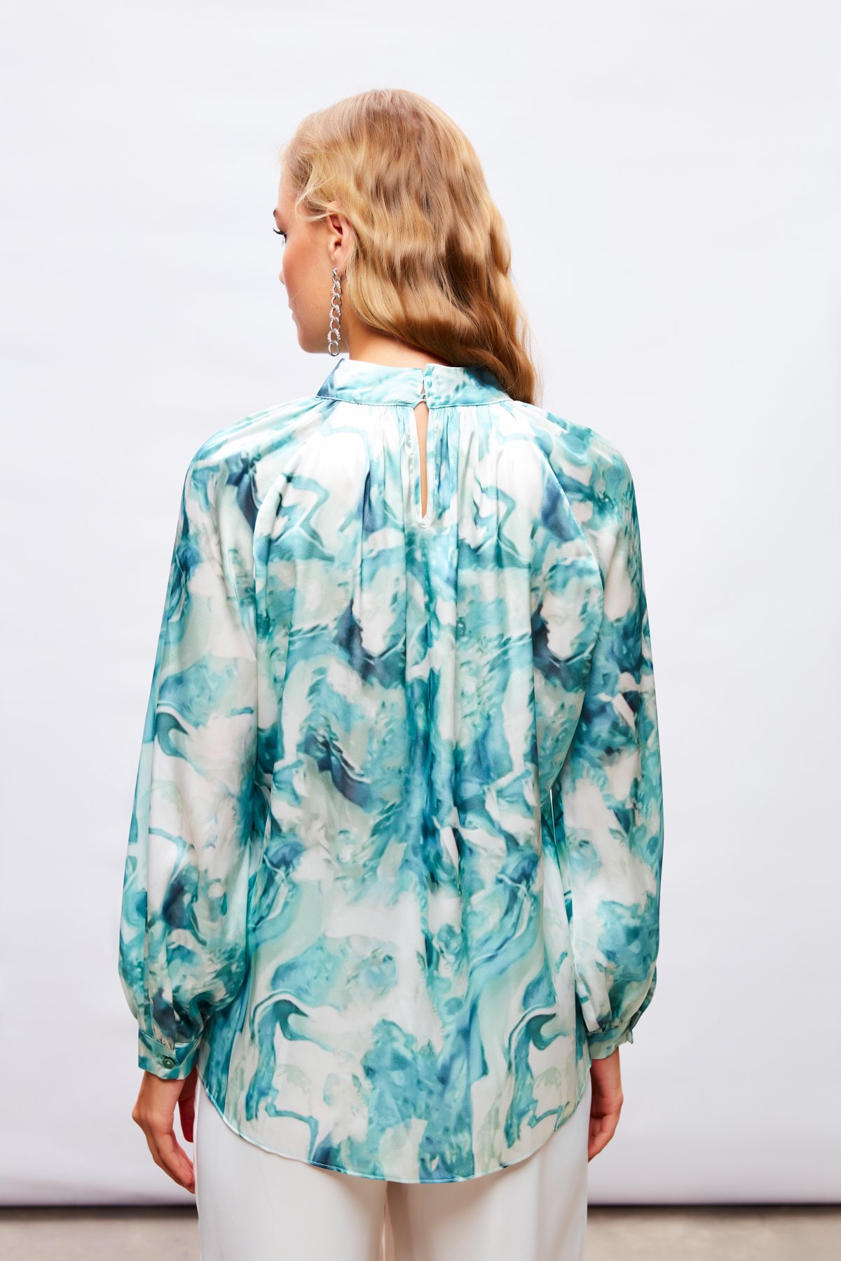 Dik Yaka Desenli Bluz - MİNT