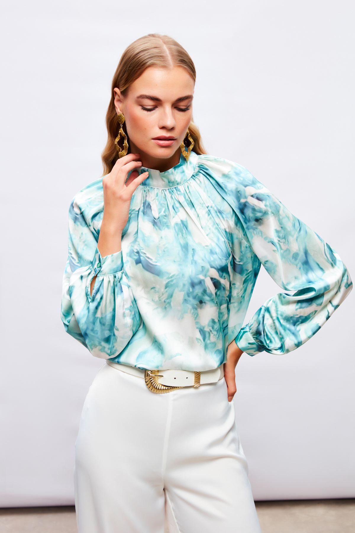 Dik Yaka Desenli Bluz - MİNT