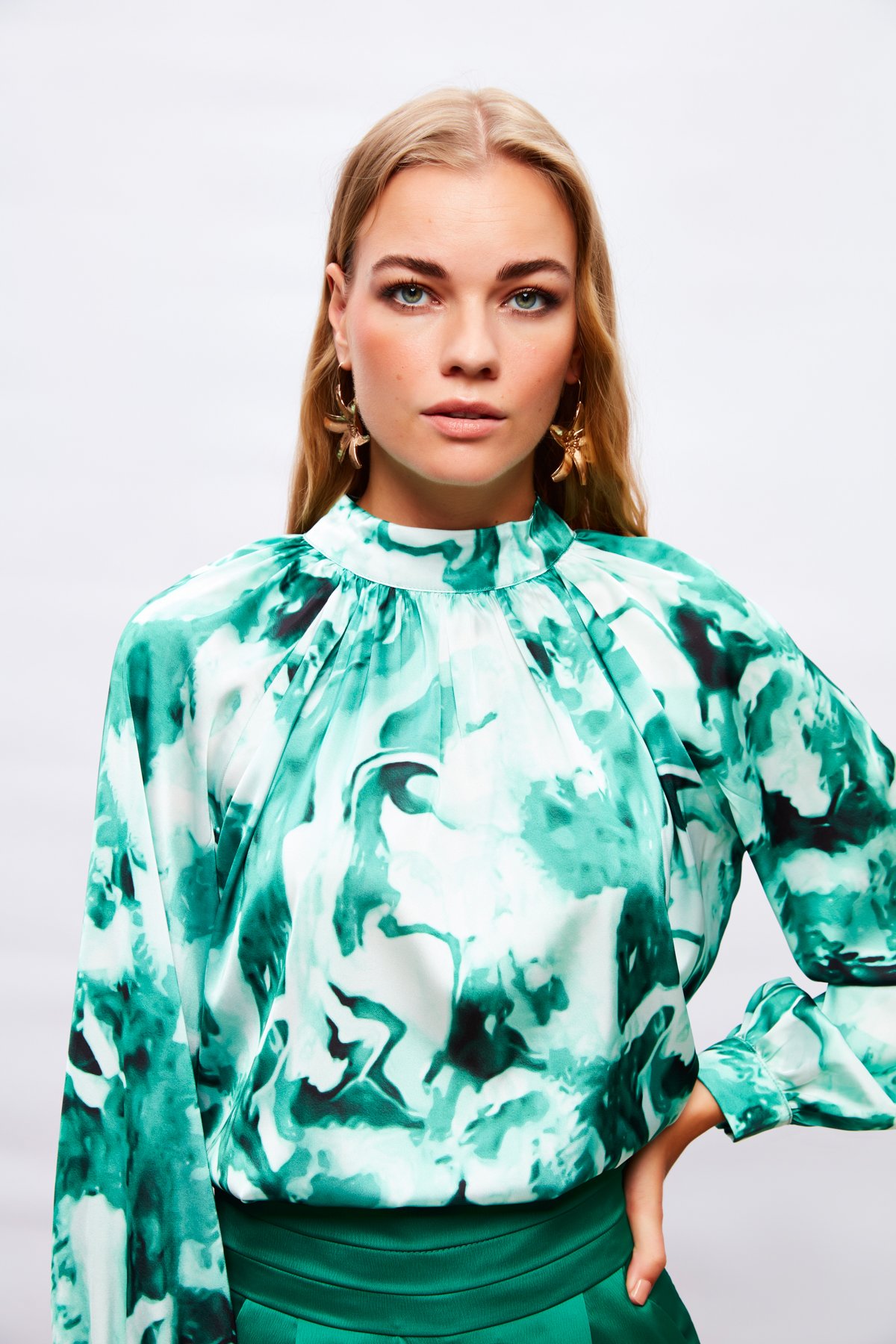 Dik Yaka Desenli Bluz - YEŞİL