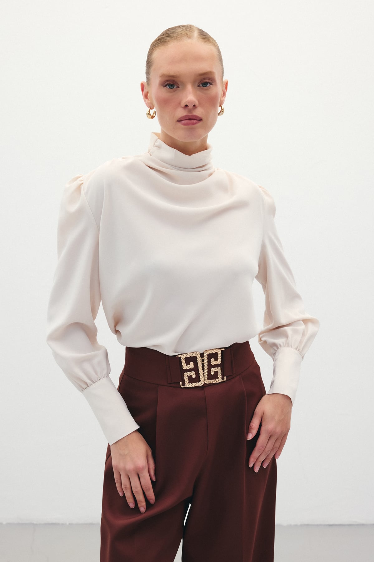 Draped Detailed Blouse - Beıge