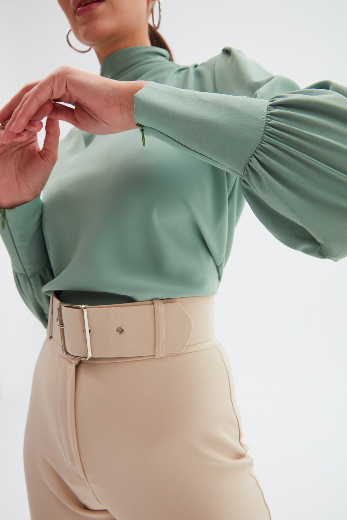 Drape Detaylı  Bluz - ÇAĞLA YEŞİLİ