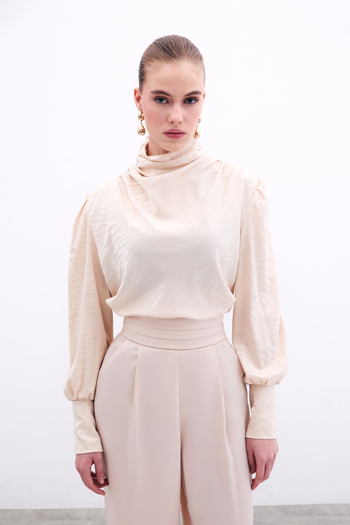 Drapeli Desenli Bluz - Bej