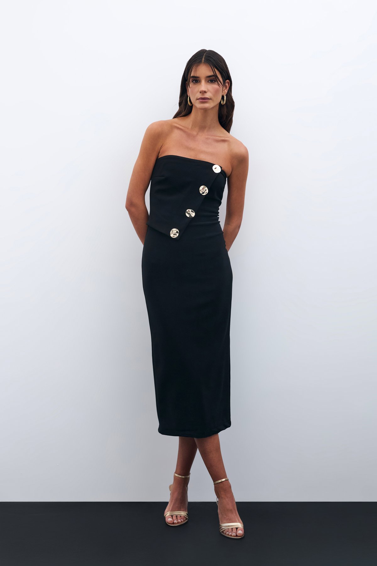 Düğme Aksesuarlı Straplez Elbise - SİYAH