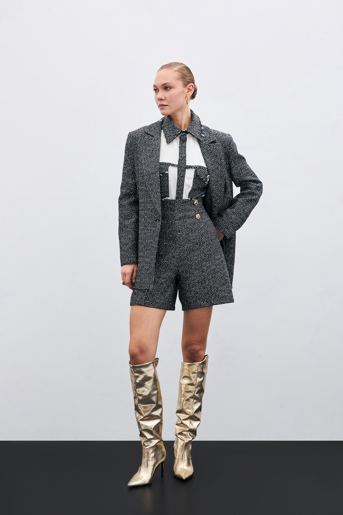 Düğme Detay Tüvit Şort - Sax Mavi