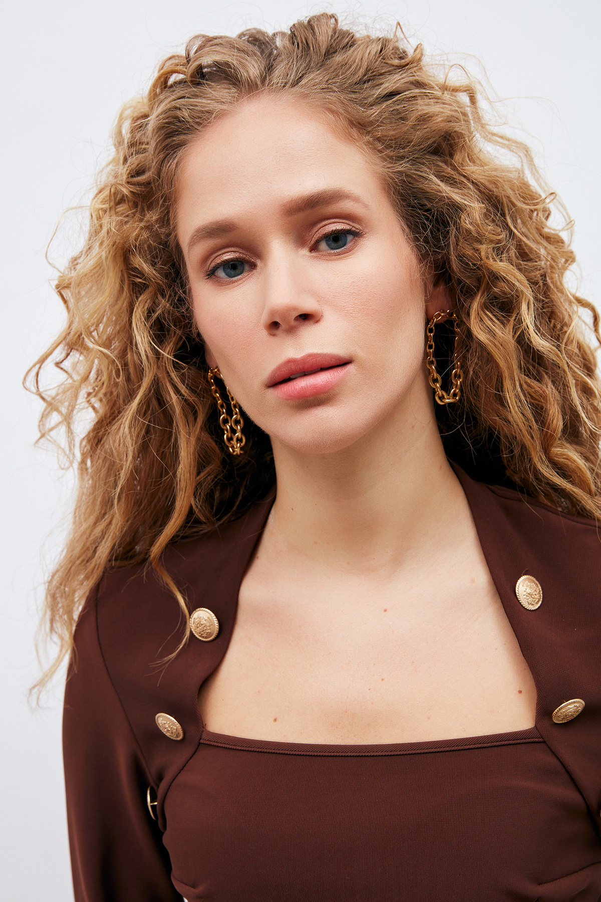 Düğme Detaylı Bluz - KAHVE