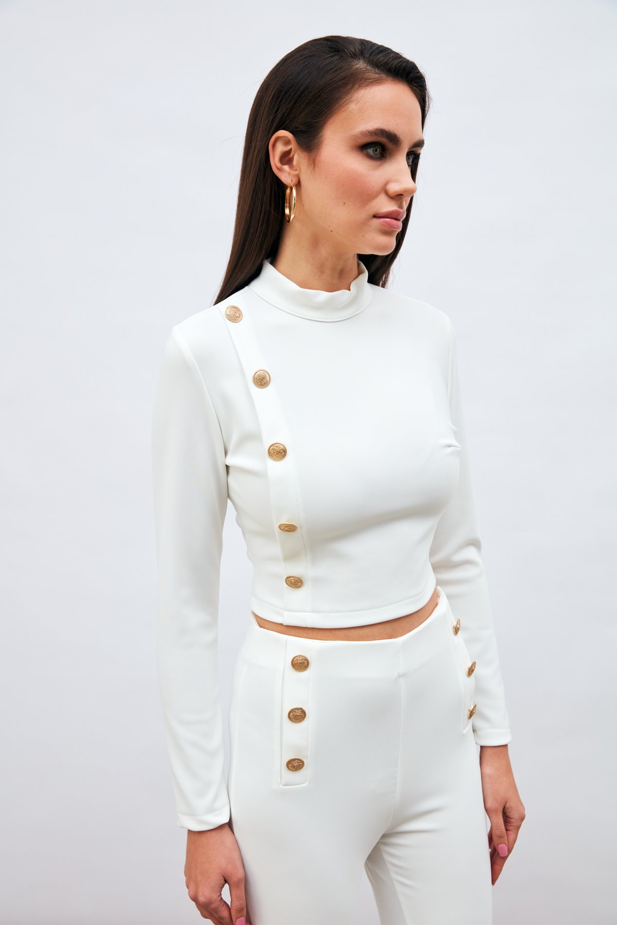 Düğme Detaylı Dik Yaka Bluz - EKRU