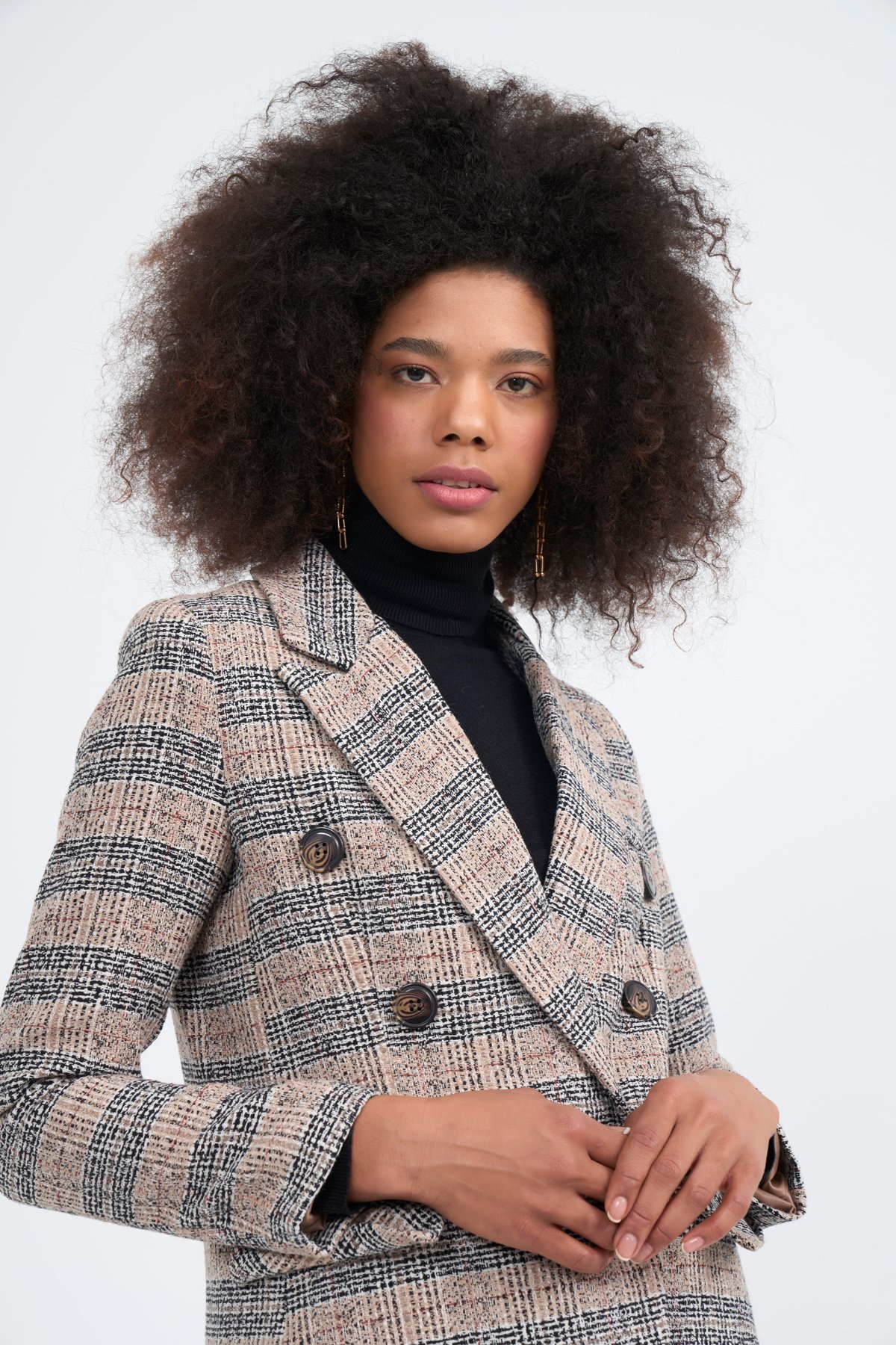 Düğme detaylı ekose ceket - BEJ