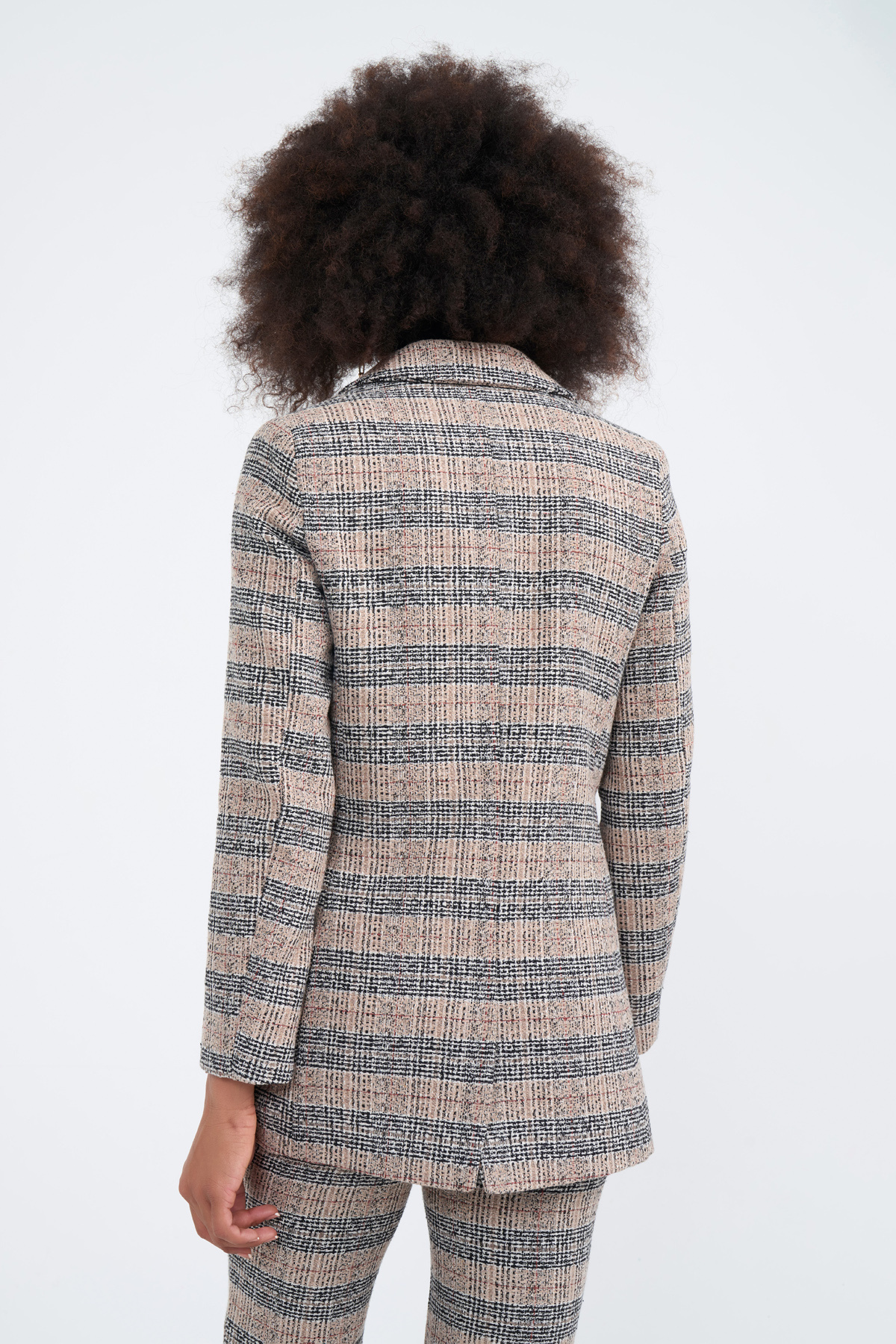 Düğme detaylı ekose ceket - BEJ